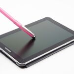 HERI - V3340. Ручка со стилусом и встроенным штампом, розовый