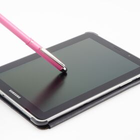 HERI - V3340. Ручка со стилусом и встроенным штампом, розовый
